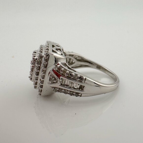 Beautiful 1.00 Carat Natural Cushion Cut Diamond Ring Size 7.25 - Picture 6 of 16